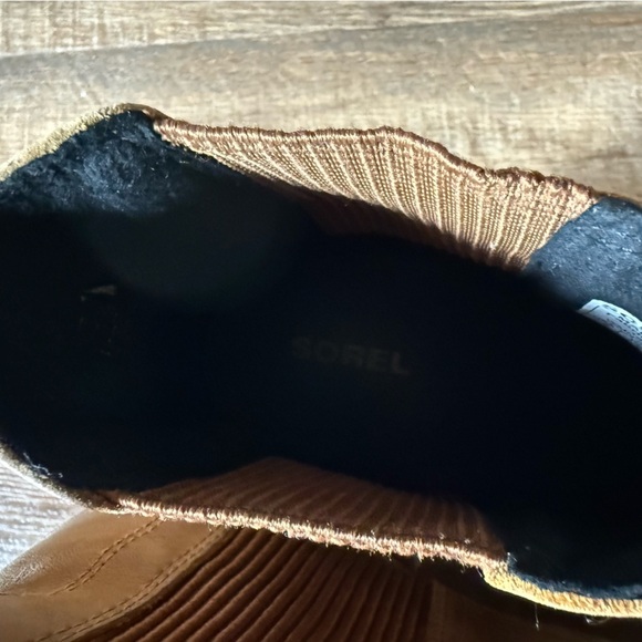 Sorel Joan Of Arctic Wedge II Chelsea Boot in Camel Brown - Picture 8 of 11